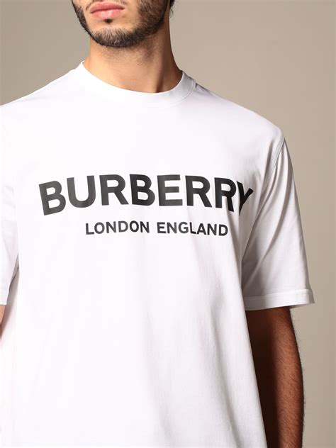 Burberry t